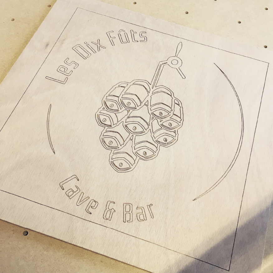 Logotype Les dix Fûts - Nicolas Témieau wood